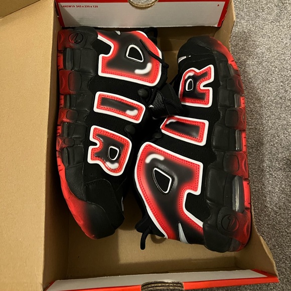 Nike Air men’s shoes, size 9 - Picture 3 of 5